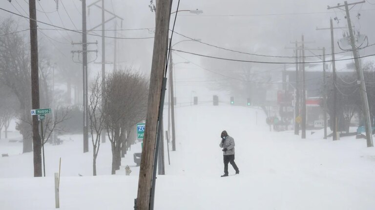 US power grid strained as massive winter storm barrels across country