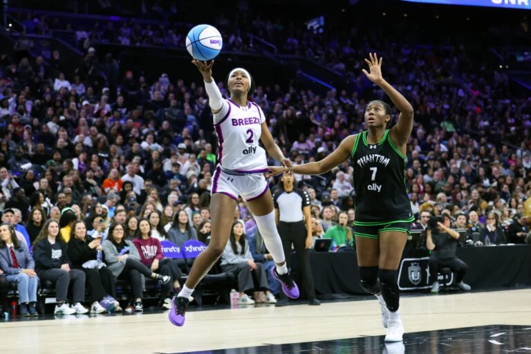 Unrivaled sets professional women’s basketball attendance record in 3-on-3 league’s Philadelphia debut – Chicago Tribune Unrivaled sets professional women’s basketball attendance record in 3-on-3 league’s Philadelphia debut – Chicago Tribune