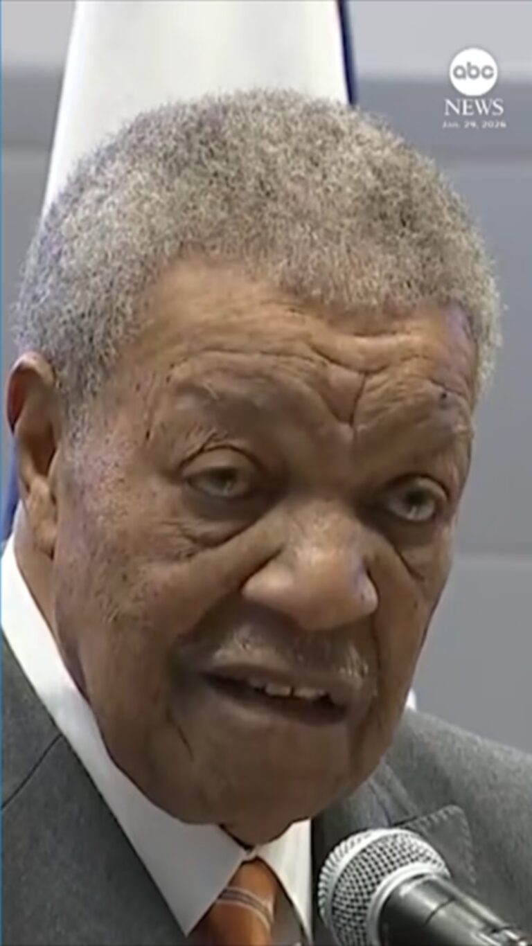 Video Fulton County Board of Commissioners chairman denounces FBI seizure stream logo