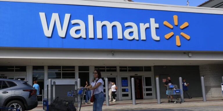 Walmart teams with Alphabet for AI-assisted shopping on Gemini