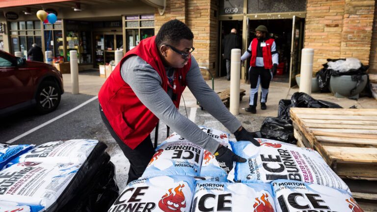 Winter storm live updates: At least 14 states declare state of emergency Winter storm live updates: At least 14 states declare state of emergency