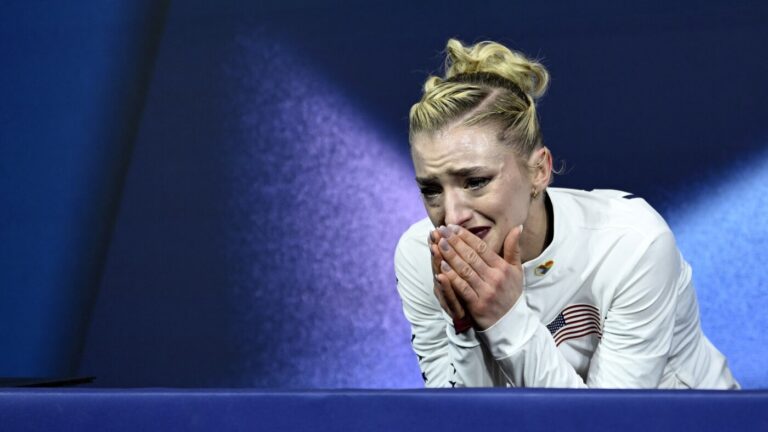 Amber Glenn stumbles, Alysa Liu soars on night 1 : NPR Amber Glenn stumbles, Alysa Liu soars on night 1 : NPR