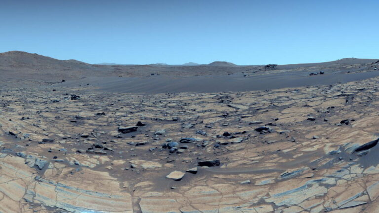 Ancient Mars was warm and wet, not cold and icy Surface of Mars