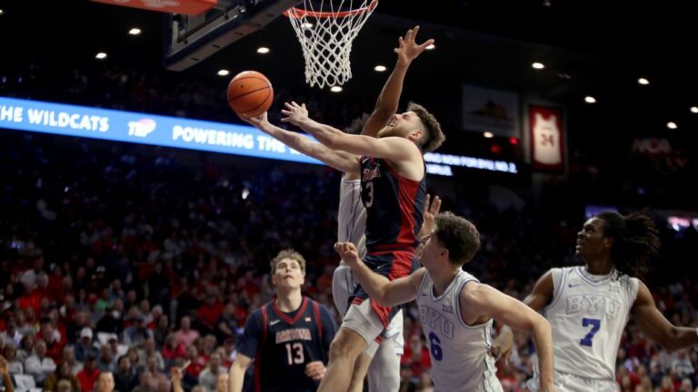 Arizona bounces back, takes out BYU despite Dybantsa’s 35 Arizona bounces back, takes out BYU despite Dybantsa's 35