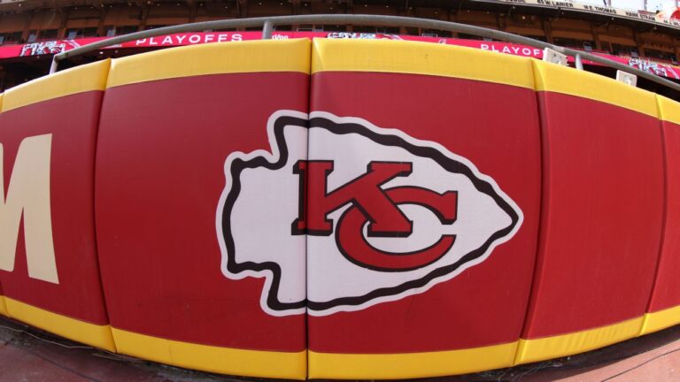 Civil lawsuit filed vs. Chiefs' Rashee Rice alleges assaults