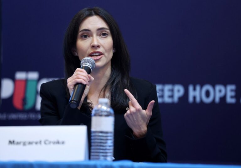 Gov. JB Pritzker endorses Margaret Croke for Illinois comptroller