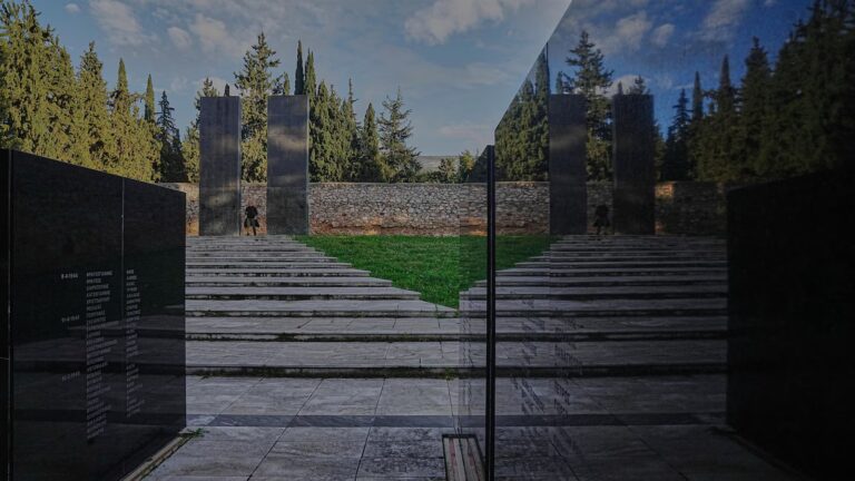 Greece signs a preliminary deal with a Belgian collector to buy WWII photos of Nazi executions Greece signs a preliminary deal with a Belgian collector to buy WWII photos of Nazi executions