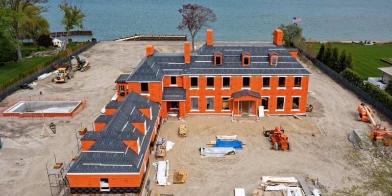 Housing affordability crisis: Higher earners drive home prices, not lack of supply, researchers say Housing affordability crisis: Higher earners drive home prices, not lack of supply, researchers say