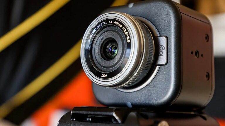 I went live with this 4K Logitech camera, and it gave my $3,000 Canon a run for its money