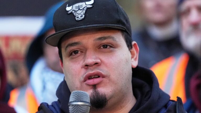 Kilmar Abrego Garcia asks US judge in Tennessee to dismiss his criminal case, saying it's vindictive