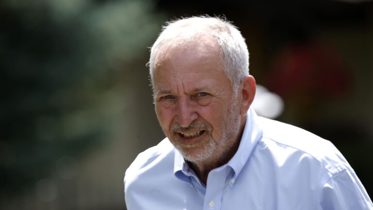 Larry Summers to resign as Harvard professor