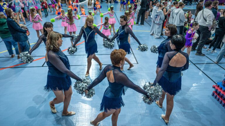 Midlife cheerleaders of Ukraine refuse to be defeated by war : NPR