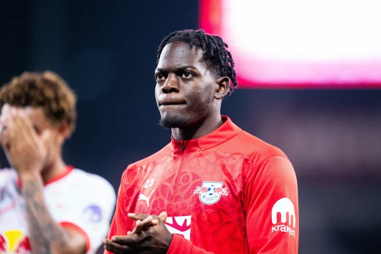 Report: Arsenal, Spurs and Aston Villa all in mix for €60m Bundesliga star Download app from appStore