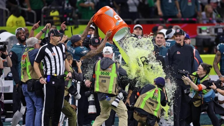 Super Bowl Gatorade bath color odds: How to bet on popular Patriots vs. Seahawks prop