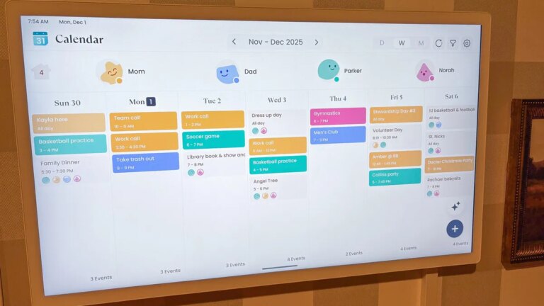 This digital calendar is helping to organize my life - and it's 10% off for Valentine's Day