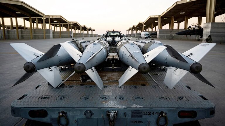 US forces strike 'multiple ISIS targets' in Syria to disable 'terrorist network'