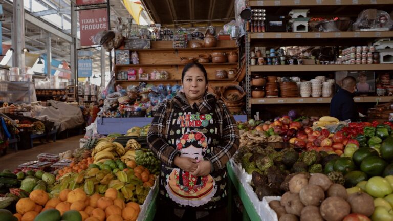 U.S. intervention in Venezuela divides Houston : NPR