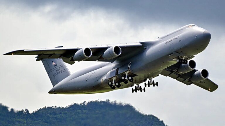 US military aircraft crash injures 5 during Philippines training exercise