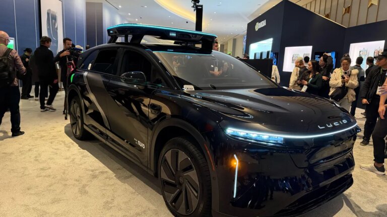 Uber Has Big Plans for Lots More Robotaxis and EV Charging Stations Uber Has Big Plans for Lots More Robotaxis and EV Charging Stations