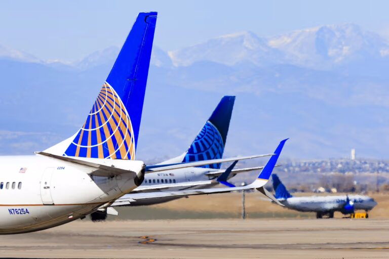 United Airlines’ best loyalty perks will soon be reserved for its cardholders. Is the card worth it?