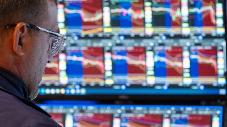 Young Americans more likely to say economy is most pressing concern: Gallup Young Americans more likely to say economy is most pressing concern: Gallup