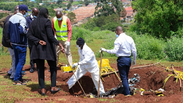 33 bodies including children found in Kenya mass grave, officials say 33 bodies including children found in Kenya mass grave, officials say