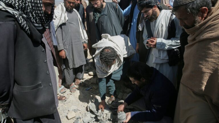 Afghanistan says 400 people killed in Pakistan strike on Kabul hospital : NPR