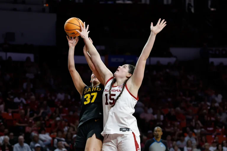 Beers’ 18 points, 10 rebounds power No. 4 seed Oklahoma in 89-59 rout of Idaho in March Madness Download app from appStore