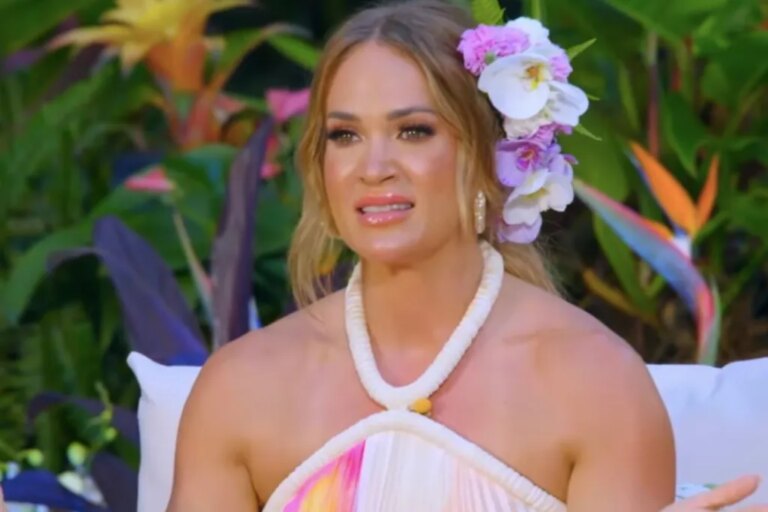 Carrie Underwood Gets Emotional During ‘American Idol’ Contestant’s Performance