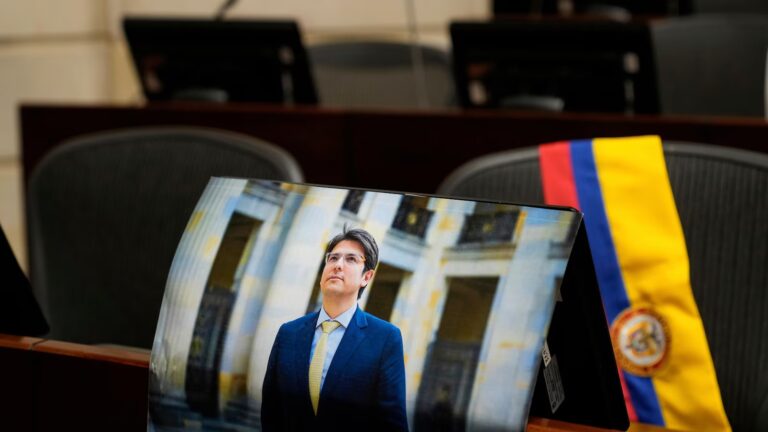 Colombia issues arrest warrants for rebel group members for Miguel Uribe killing