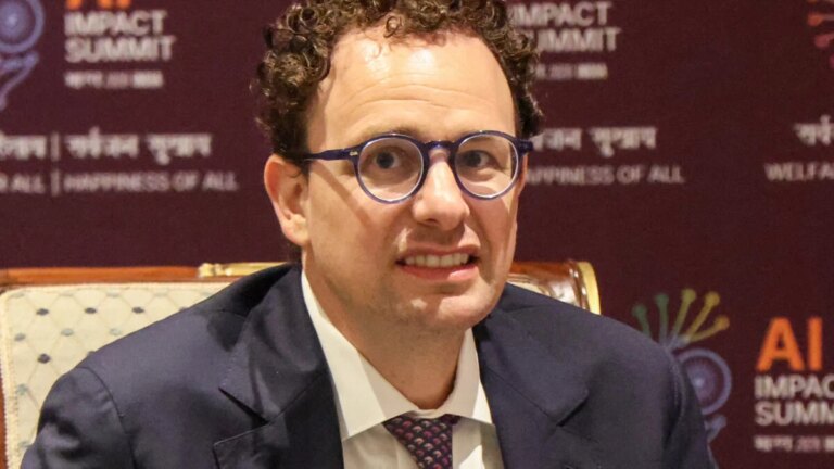 Dario Amodei Is Reportedly Taking One More Stab at Making Nice with the Pentagon