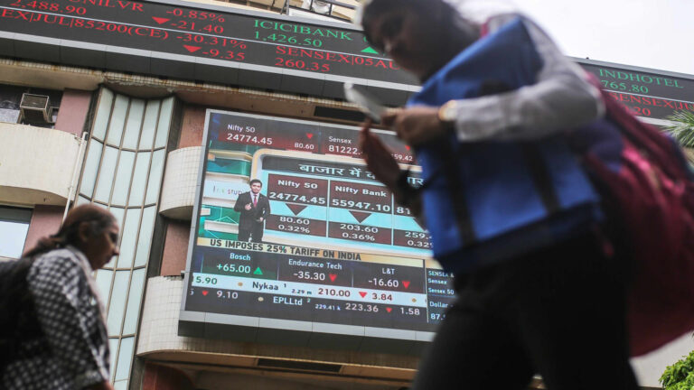 Foreign investors sell $12 billion stocks
