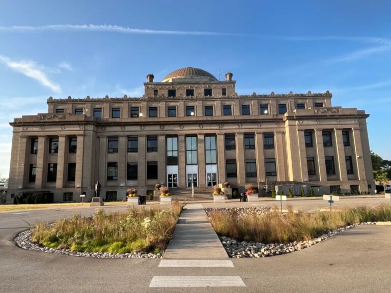 Gary council approves financing agreement for convention center