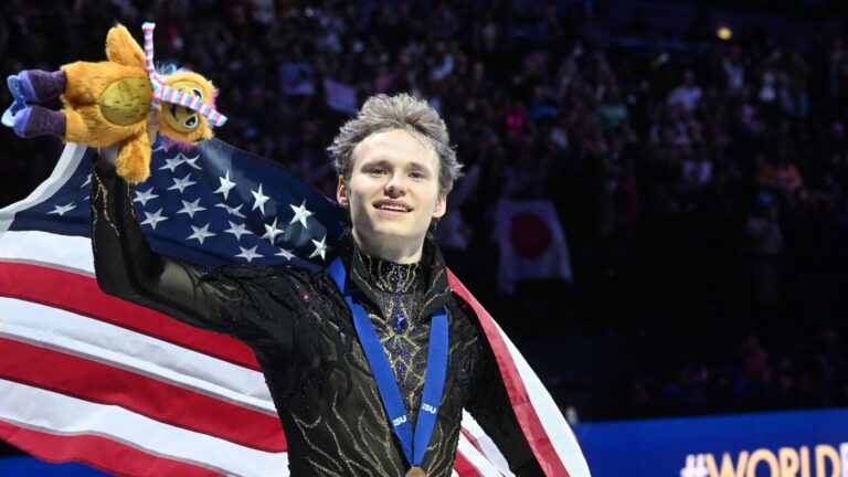 Ilia Malinin wins 3rd world title after Olympic disappointment : NPR Ilia Malinin wins 3rd world title after Olympic disappointment : NPR