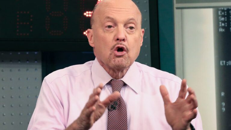 Jim Cramer says to prepare for further stock declines but be open to opportunities Jim Cramer says to prepare for further stock declines but be open to opportunities