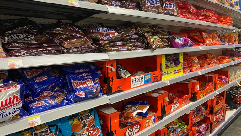 KitKat theft: 12 tons of chocolate bars stolen during Europe transport KitKat theft: 12 tons of chocolate bars stolen during Europe transport