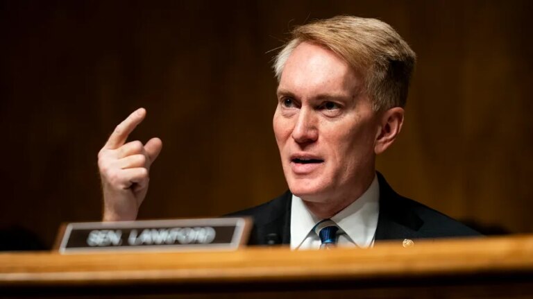 Lankford: ‘We should never get to a moment we’re not paying federal workers’ Lankford: ‘We should never get to a moment we’re not paying federal workers’