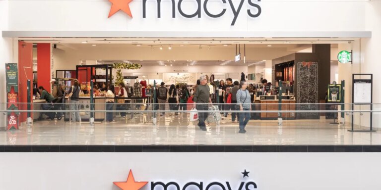 Macy’s just launched an AI-powered shopping assistant. Customers who use it spend nearly 400% more Macy's just launched an AI-powered shopping assistant. Customers who use it spend nearly 400% more