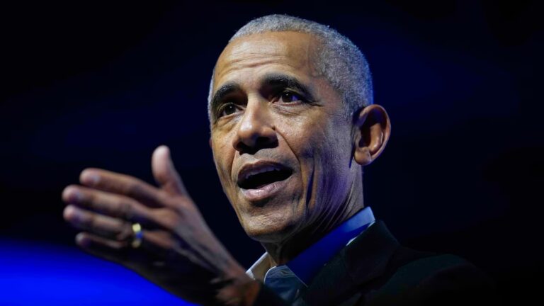 Obama throws his support behind Virginia Democrats' redistricting plan
