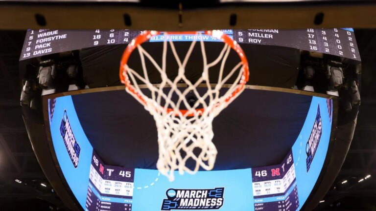 Picking all 63 NCAA Tournament games with 63 reasons why each team will win