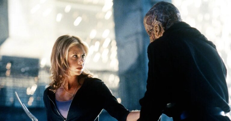 Sarah Michelle Says Hulu Decided to End Buffy Reboot Sarah Michelle Says Hulu Decided to End Buffy Reboot