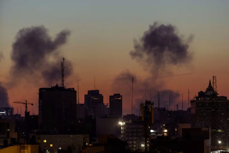 Stagflation? $150 oil? That doesn’t mean everyone’s 401(k) is losing money. Stagflation? $150 oil? That doesn’t mean everyone’s 401(k) is losing money.