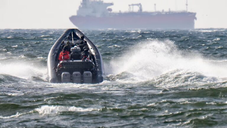 Swedish court orders detention of Russian captain of tanker boarded off Sweden Swedish court orders detention of Russian captain of tanker boarded off Sweden