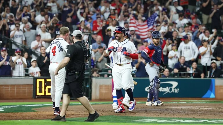 Team USA beats Britain 9-1 in World Baseball Classic behind Schwarber homer
