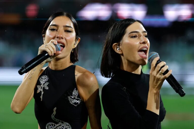 The Veronicas Cover Sombr’s '12 to 12' for triple j’s Like A Version