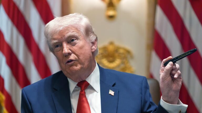 Trump interrupts a Cabinet meeting dealing with the Iran war and rising prices to talk Sharpies