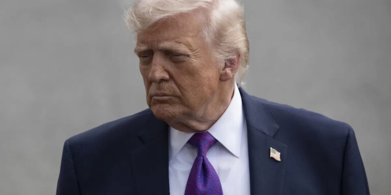 Trump's 'Art of the Deal' can't reopen the Strait of Hormuz — and it's threatening a recession