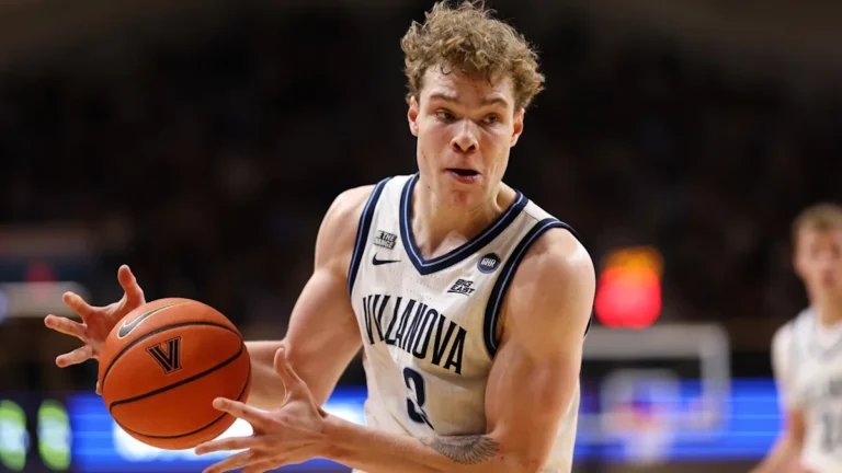 Villanova starting forward Matt Hodge will miss the rest of the season with a torn ACL Download app from appStore