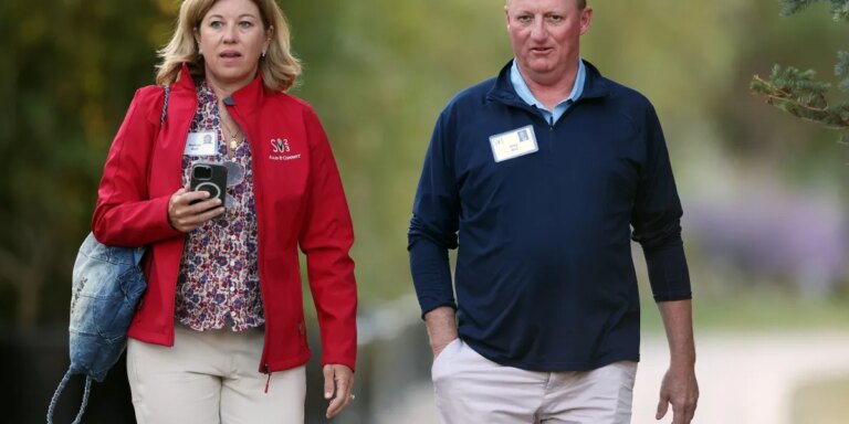 Warren Buffett's successor will spend his $15M after-tax salary buying Berkshire Hathaway stock