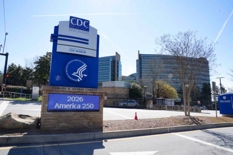 White House navigates vaccine politics, midterm risks in CDC director search White House navigates vaccine politics, midterm risks in CDC director search